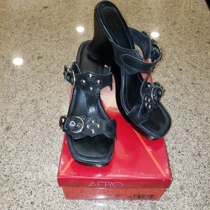 Aerosols Black Ledge Hammer Sandals